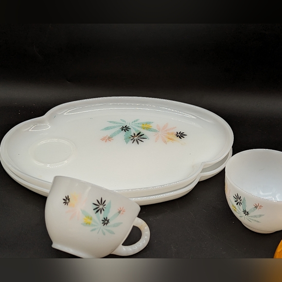 Vintage 50s Atomic Flowers Federal Glass - Picture 5 of 10